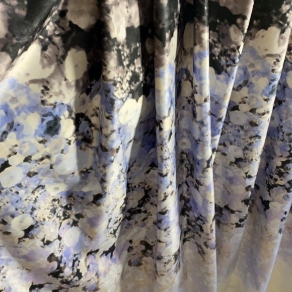 Prom dress - Picture 2 of 2